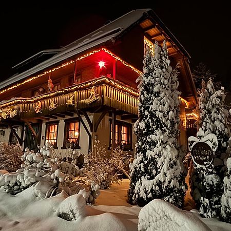 Hollhouse - Bed & Breakfast Hinterzarten Eksteriør billede