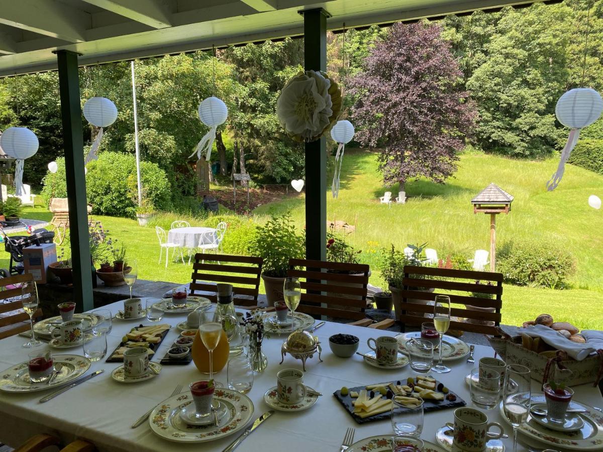 Hollhouse - Bed & Breakfast Hinterzarten Eksteriør billede