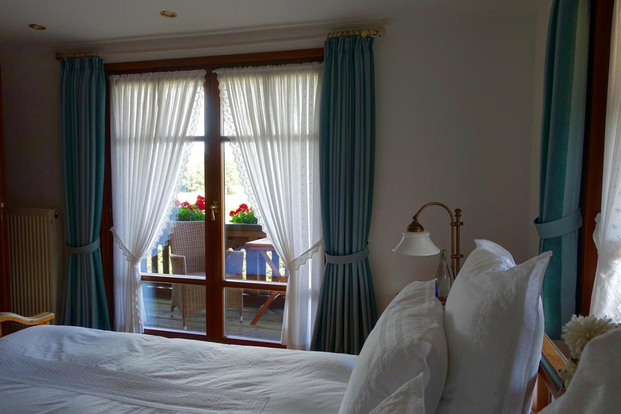 Hollhouse - Bed & Breakfast Hinterzarten Eksteriør billede